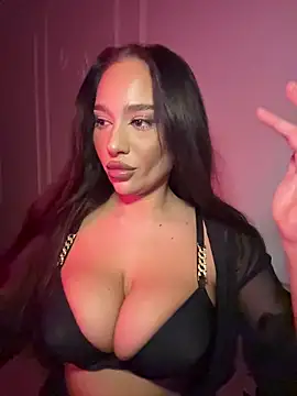 CardiSweetBaby online show from March 6, 10:49 pm