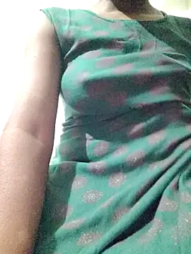 rituporna2004 online show from January 8, 2:48 am