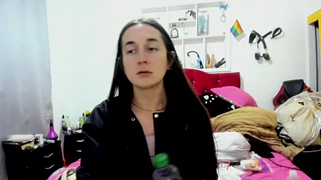 Sweet-Suck69 online show from May 11, 2:02 am