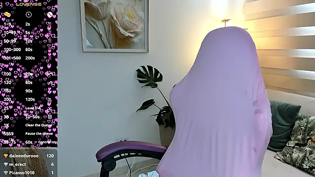 veronika naughty online show from March 14, 3:35 pm