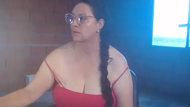 hairyglad69 online show from May 28, 2:37 pm