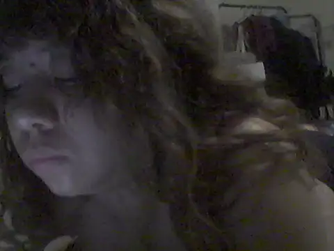 Jennxdolls online show from October 4, 5:02 am