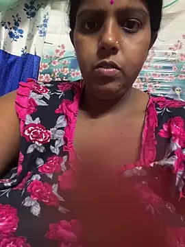 Beauty-queen online show from April 3, 2:15 pm