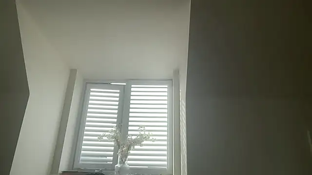 redheadrosie69 online show from April 10, 7:36 am