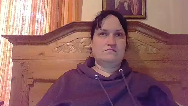  squirty cum lady  online show from May 20, 11:40 am