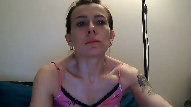 anechka1 online show from March 28, 12:33 am