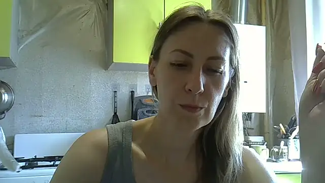 AshleyXHoney online show from June 10, 7:51 am