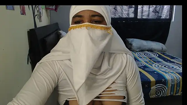 Aaliyah brown online show from January 19, 3:41 pm