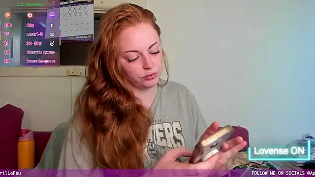 aaprill online show from January 12, 8:08 am