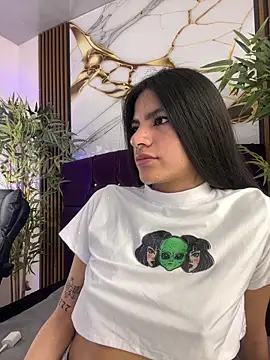 liss hot  online show from December 20, 10:36 pm