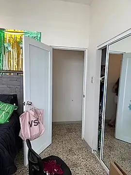 ladycreamypr2 online show from March 21, 1:38 pm