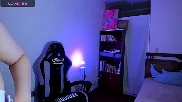 setzuna  online show from June 28, 1:45 am