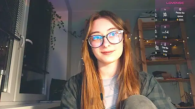 monlight  dana online show from March 13, 6:20 pm