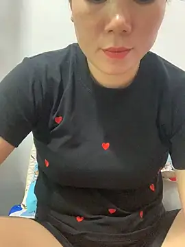 Baby-bigtits online show from November 2, 4:38 am