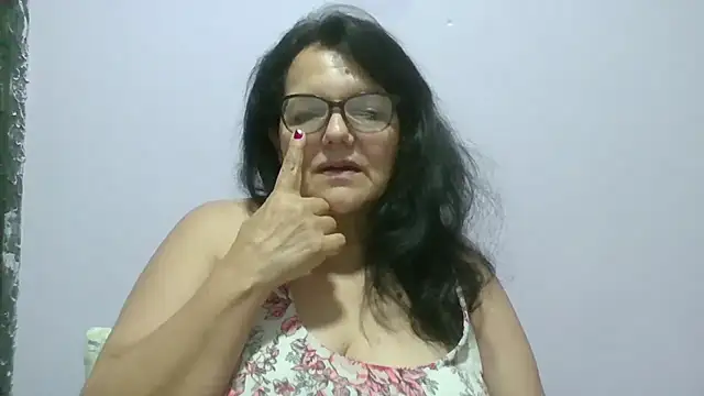 kassandra02 online show from April 16, 2:23 am