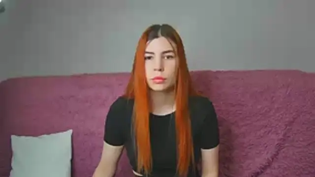 ElllaNuar online show from March 2, 8:32 am