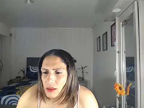 Corina hot online show from May 6, 11:31 pm