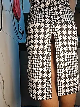 Manpreet kaur21 online show from March 23, 2:12 pm