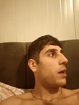 arenn1997 online show from February 7, 12:58 am