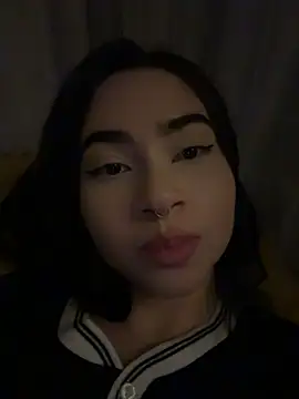 corallwells online show from April 9, 2:58 am