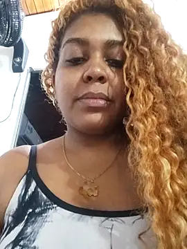 ELLA KELLY online show from April 10, 12:11 pm