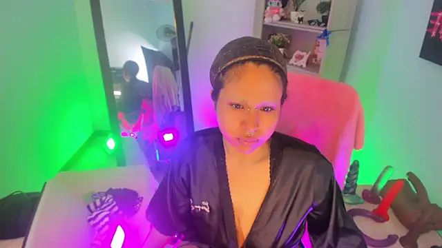 kuromi69 online show from May 31, 4:18 am