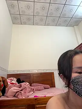    Erin    online show from May 13, 3:12 am