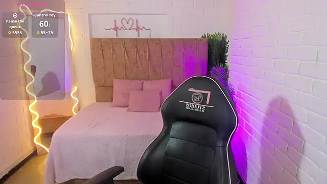 Chiara tay online show from September 22, 7:12 pm