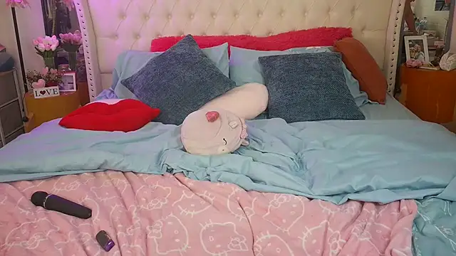 VegasDani online show from June 26, 5:41 am