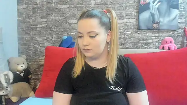 kalindahot online show from March 15, 7:38 pm