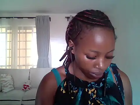 Queen loveer online show from May 21, 12:47 pm