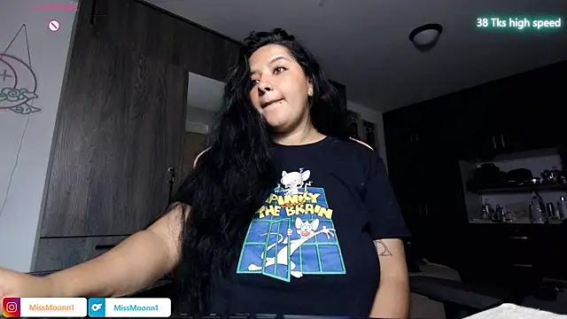 Steph moon  online show from July 23, 9:56 pm