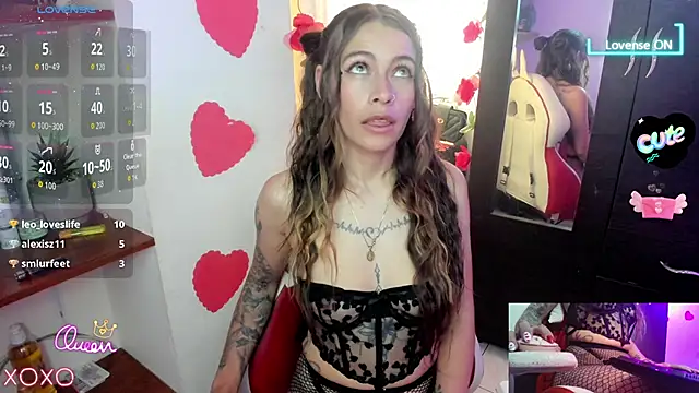 sweetlittlelisa online show from March 6, 8:48 pm