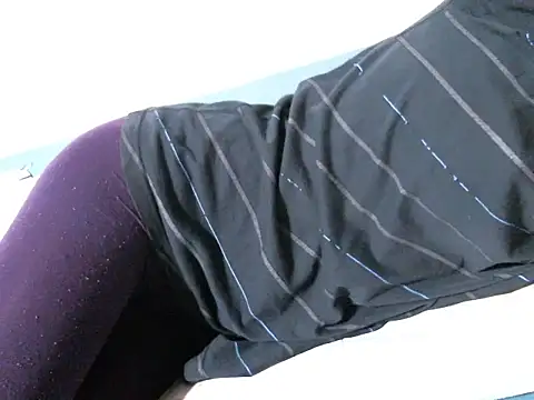 luckieey online show from November 10, 5:52 pm