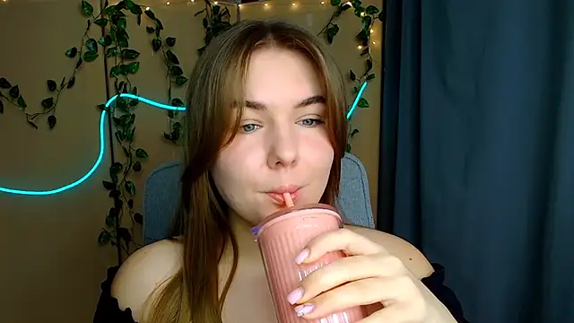 Glory air online show from March 3, 8:20 am