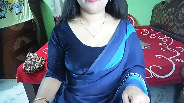 BengaliQueenStar online show from May 24, 5:56 pm