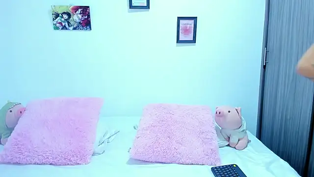 Agataowens online show from November 4, 12:04 am