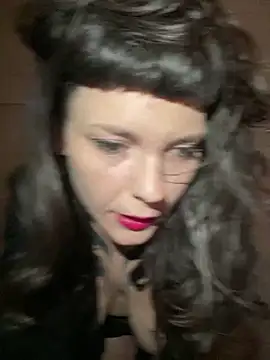 OniricFemme online show from May 9, 1:29 am
