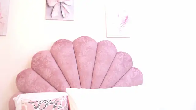 MilaaAdams online show from June 27, 11:44 am