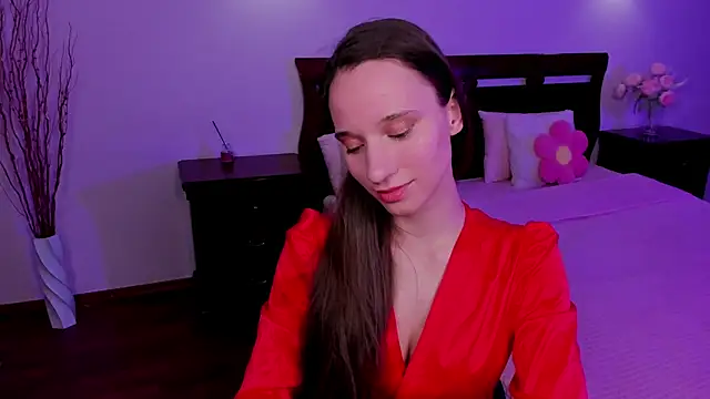 StaceySunny online show from April 29, 7:19 pm