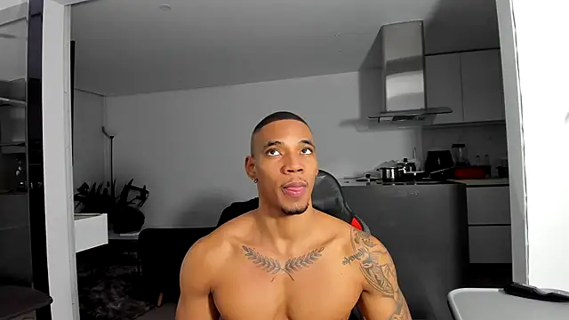 TROYWESLY- online show from November 23, 11:17 pm