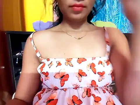 cutesoma2 online show from May 15, 8:00 pm