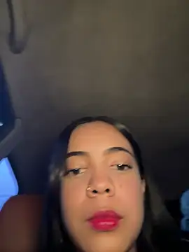 NAUGHTY LITTLE 18 online show from July 23, 10:18 pm