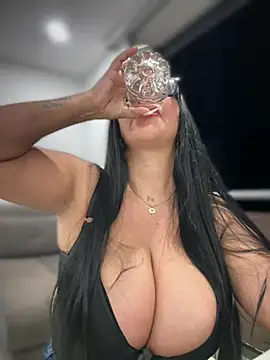 Saorii kiido online show from April 9, 6:19 am