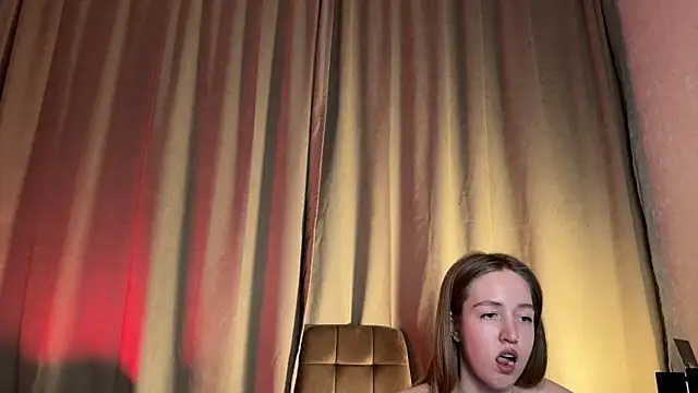 weshycouple online show from March 25, 7:50 pm