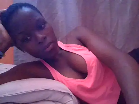ebonyvalleria1 online show from June 2, 8:15 am