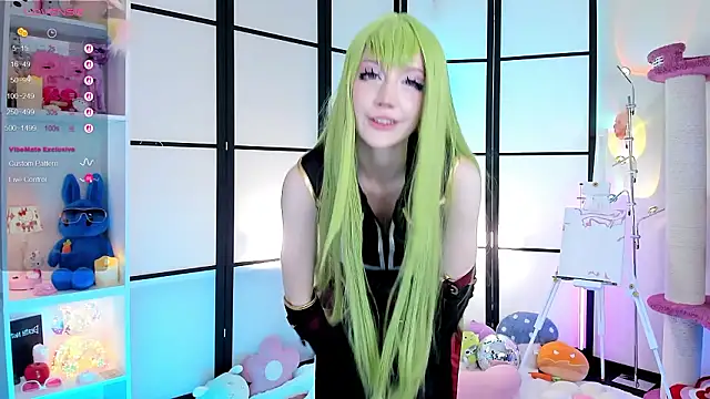 LilithLin online show from March 25, 7:17 pm