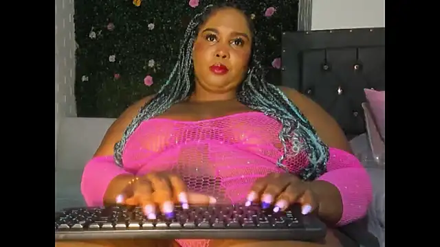 ebony 544 online show from April 4, 8:24 am