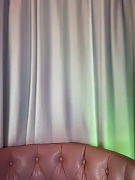 MaverickGray online show from April 29, 12:52 pm