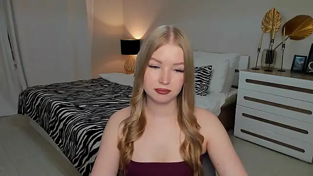 shy  lady online show from May 16, 6:18 pm